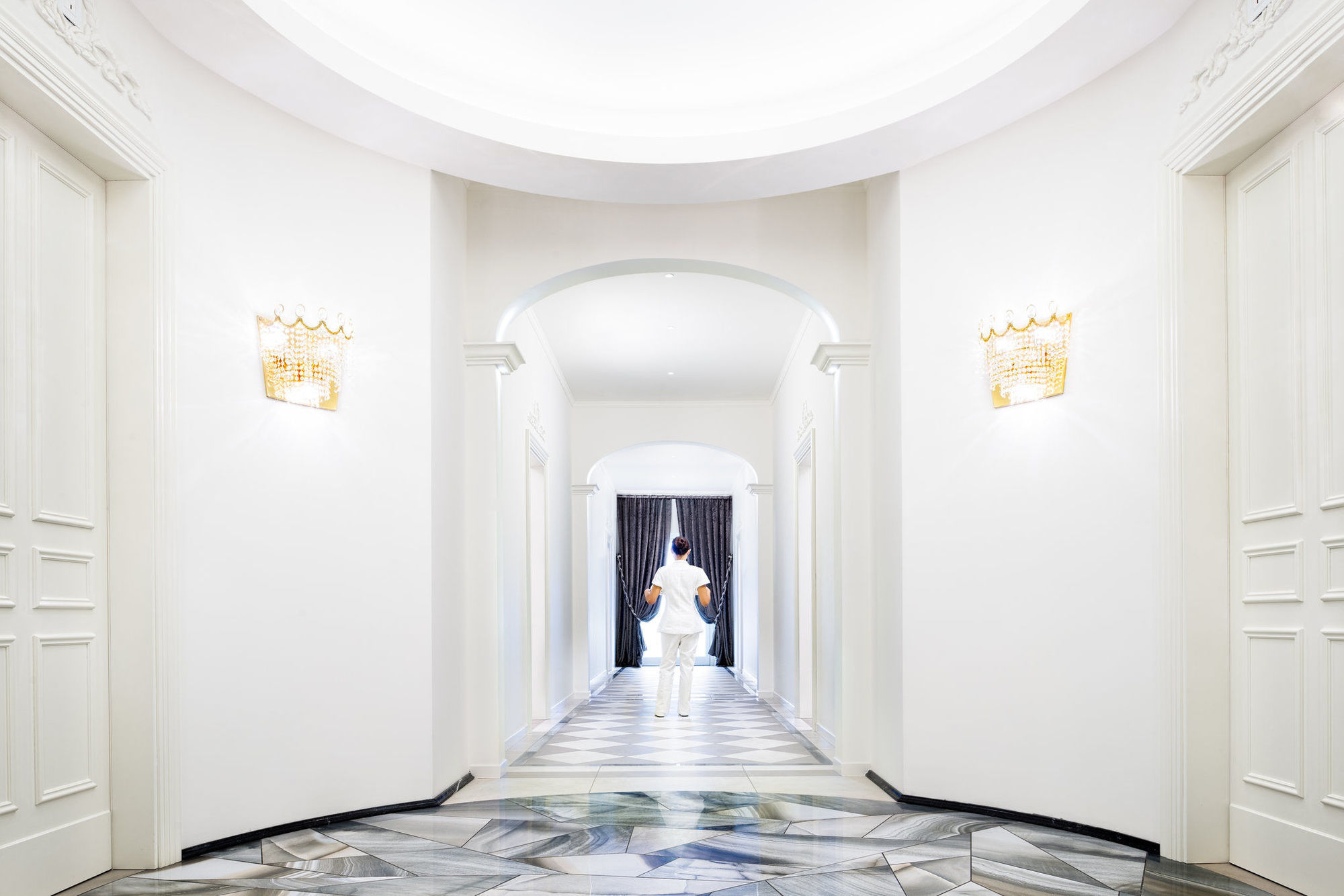 Grand Hotel Trieste & Victoria أبانو تيرمي المظهر الخارجي الصورة The White House, 2017